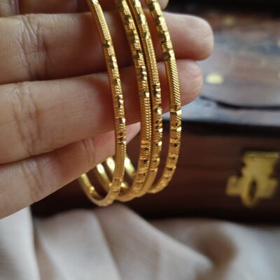 Bangles 2.6